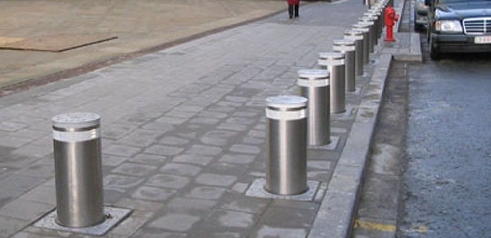 Retractable Bollards